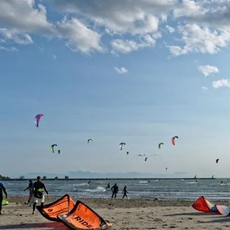 Cabine Avec Vue Sur Mer Et Parking A 100m De La Plage, - Fr-1-307-155